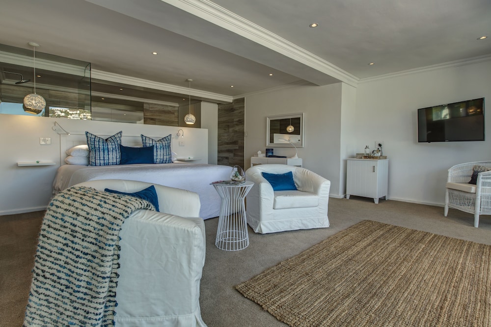 Amanzi Island Boutique Hotel