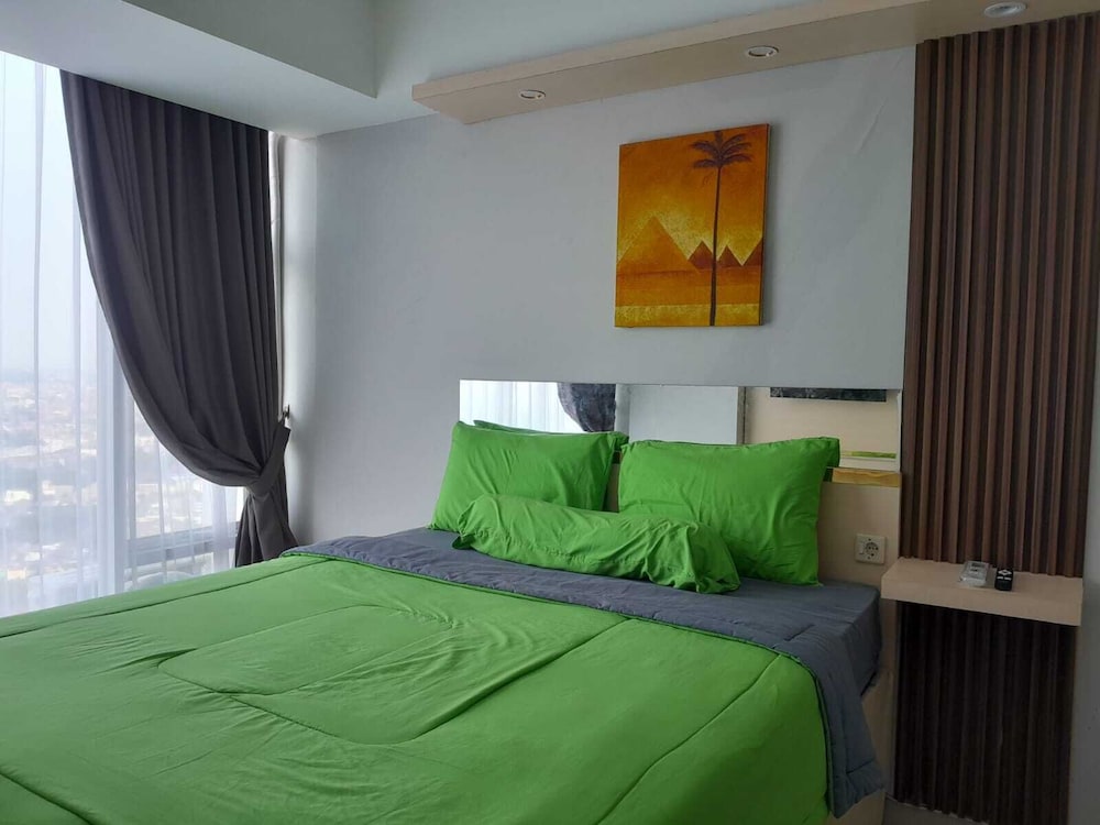 Mitra Room Nature Majestic
