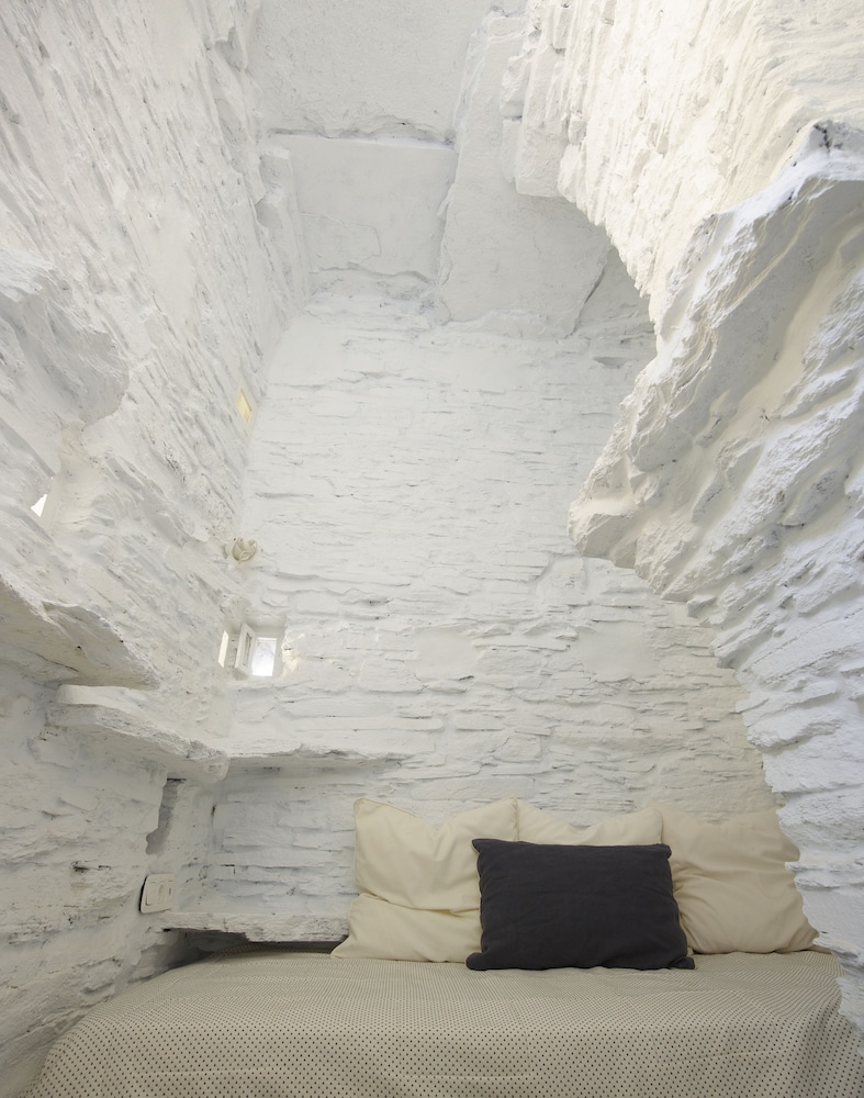 Aeolis Tinos Suites photo 5