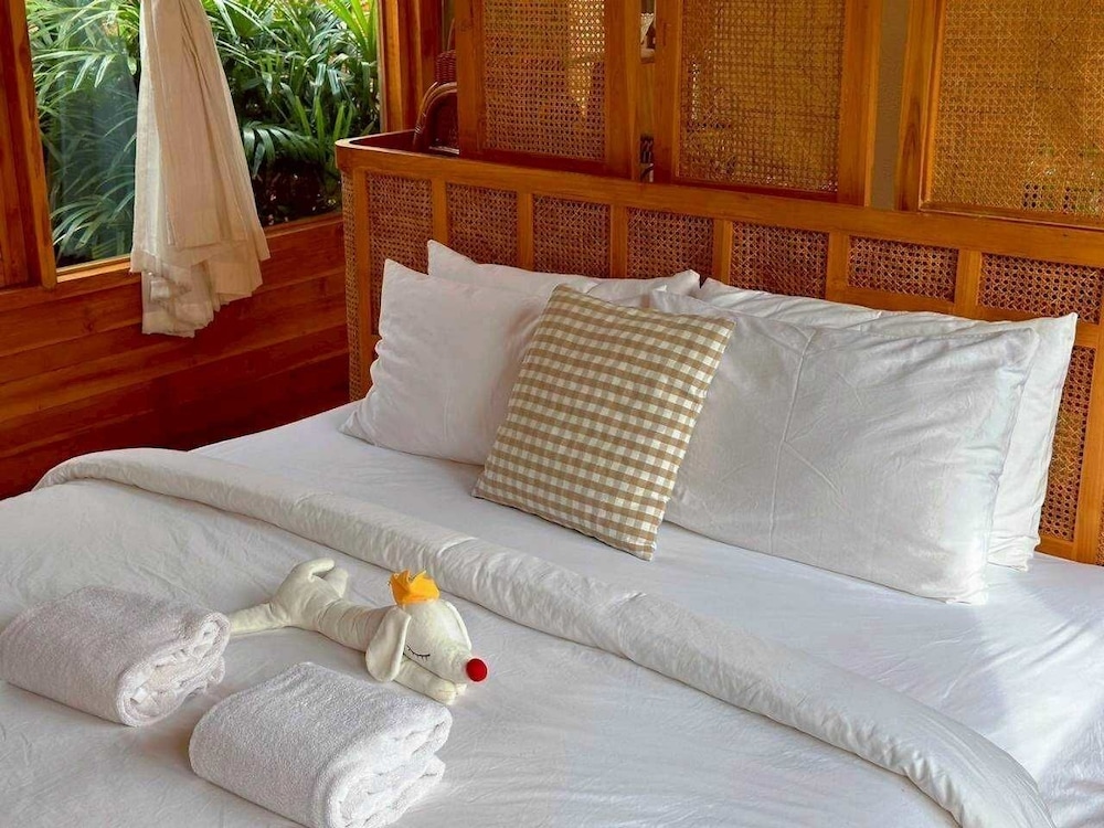 Lomhaijai Homestay