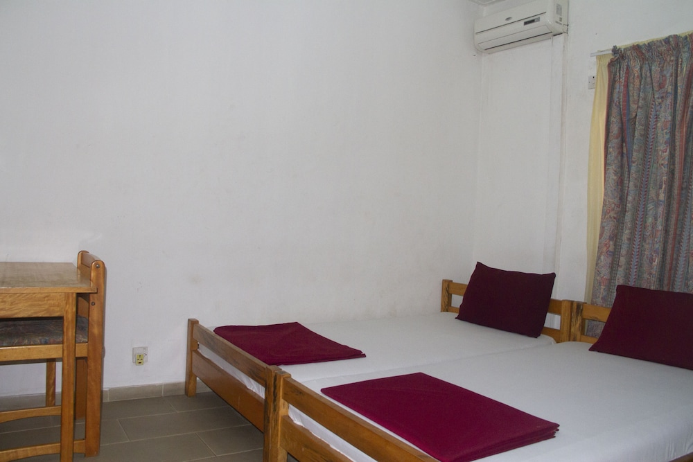 Pink Hostel