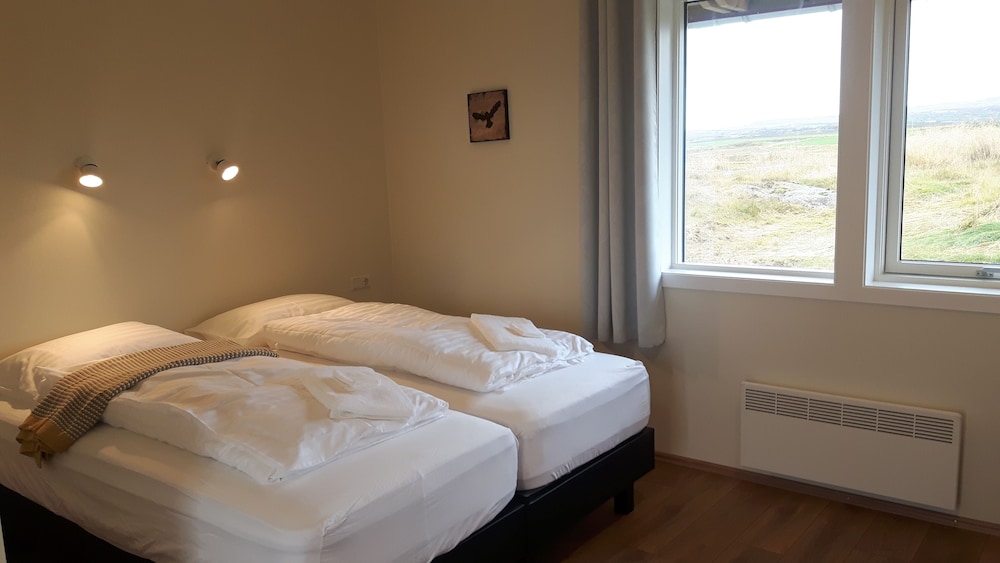 Hjartarstadir Guesthouse