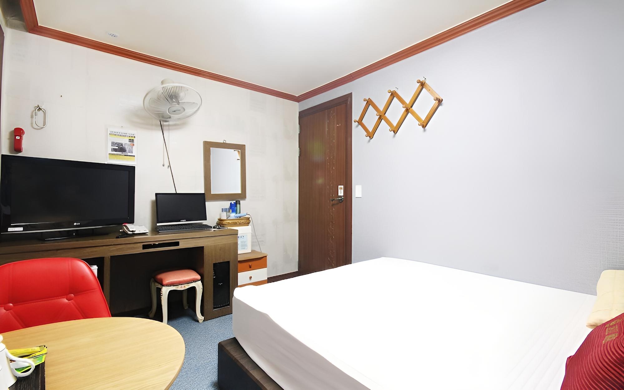 Changwon Masan Jeil view 5