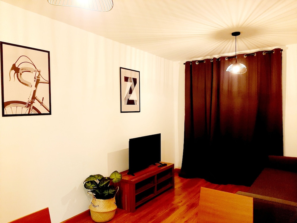 Apartamentos Candelario by gaiarooms