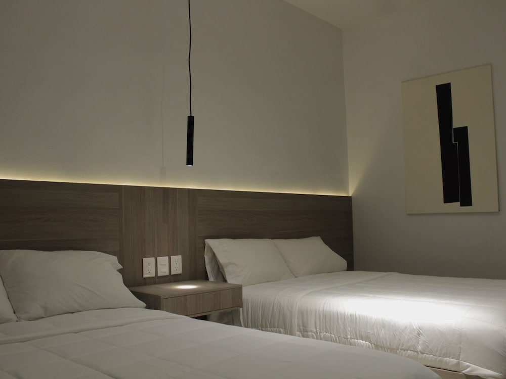 Pachuca Vacations - Hotel Blanco Pachuca - Property Image 5
