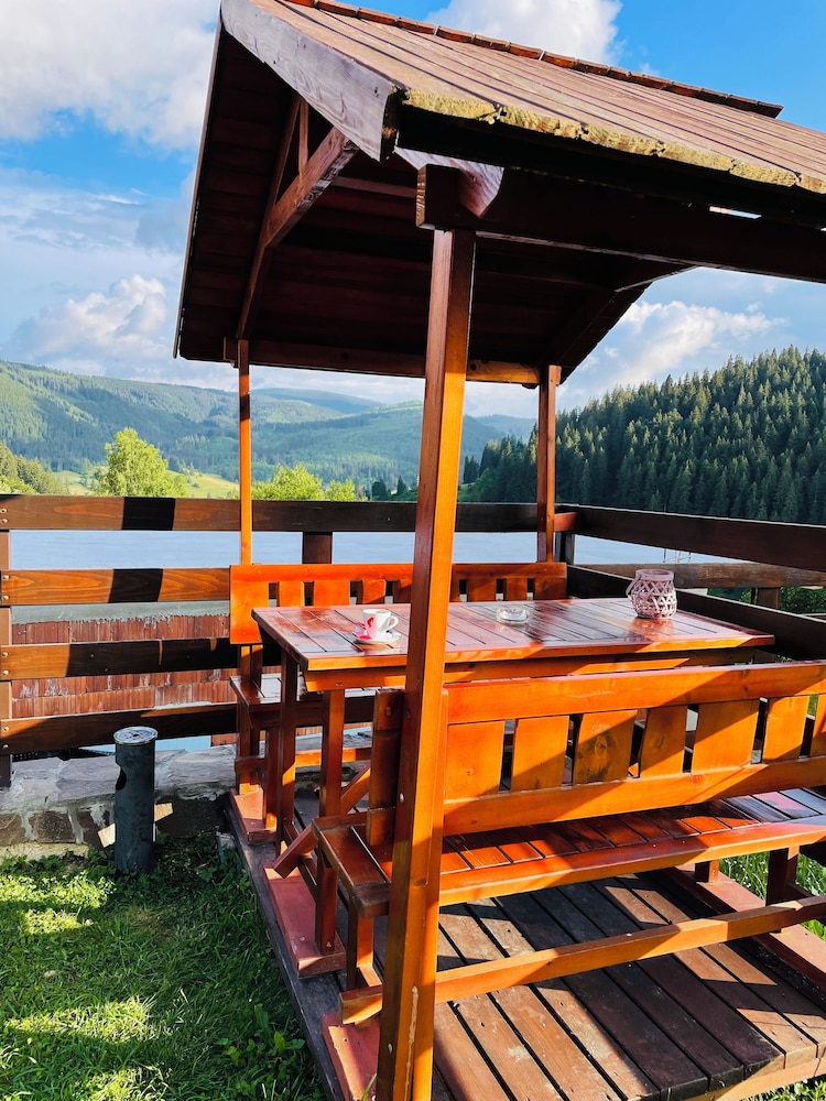 Villa Montana