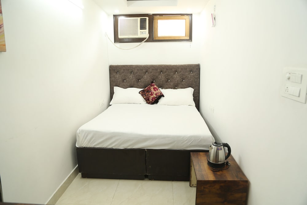 Shanti Residency