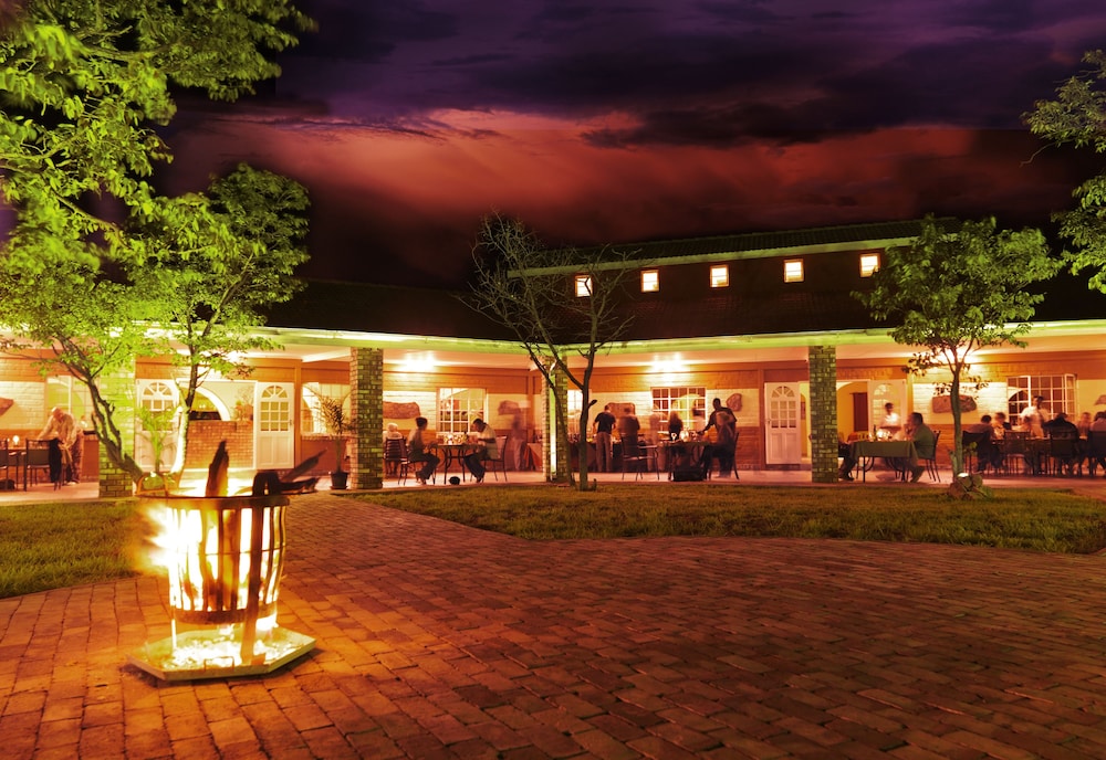 Damara Mopane Lodge