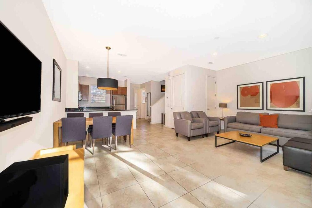 Regal Oaks 2bed Vacation Home in Kissimmee - Image 3