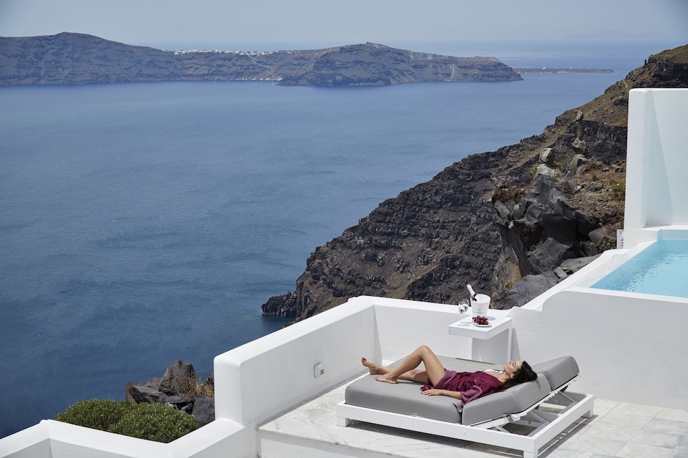 Canaves Elefas Villas