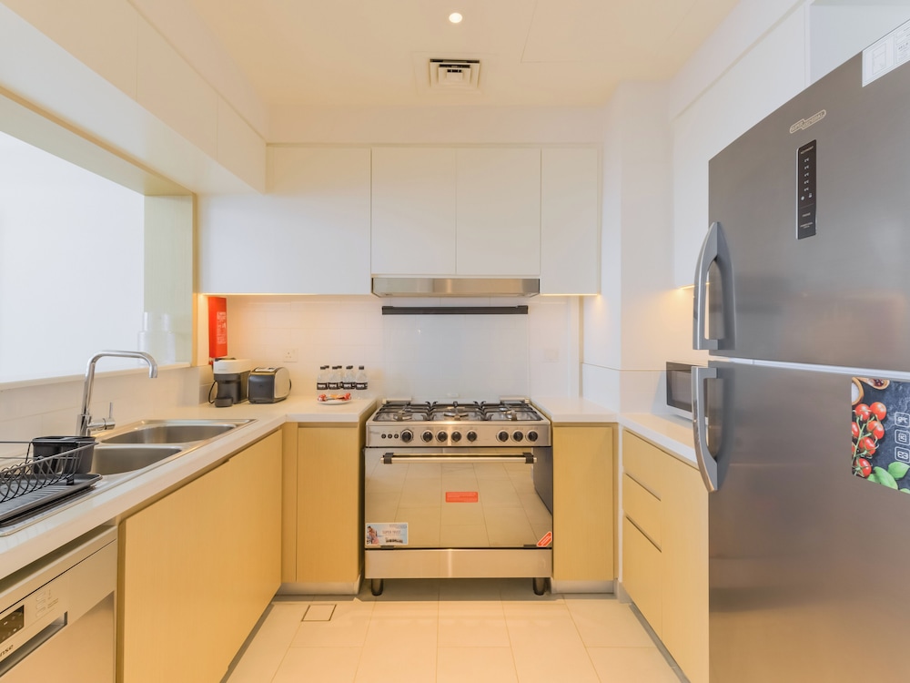 Creek Rise Residences - Creek Harbour
