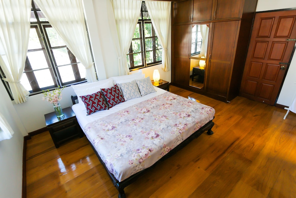 Villa de Nimman