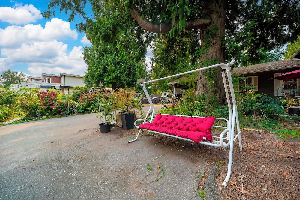 Cozy 3BR Villa Garden View Beach