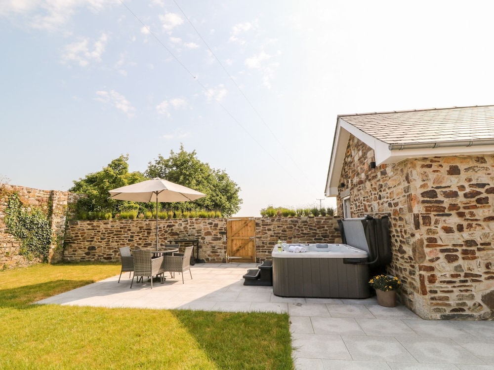 Pear Tree Cottage