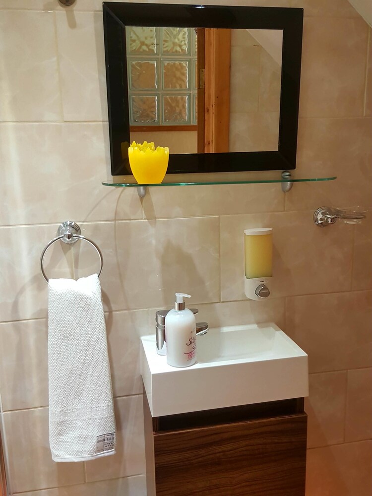 Newhaven Grand Apartment