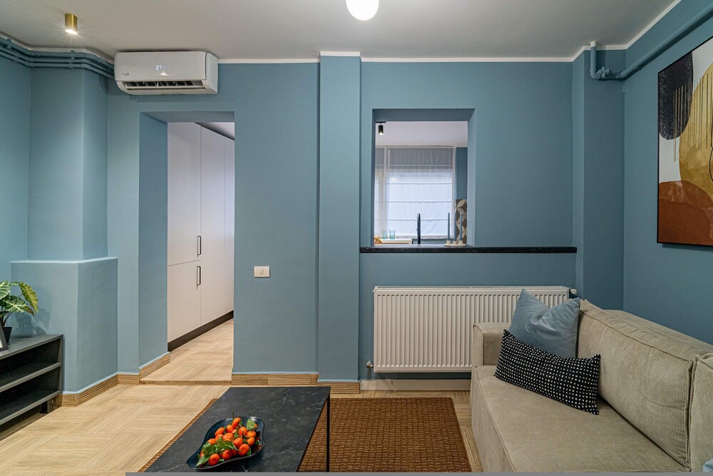 Celestial Azure Tranquil 1BR Piata Universitatii