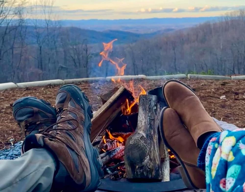 Private Cabin Blue Ridge Views Fireplace
