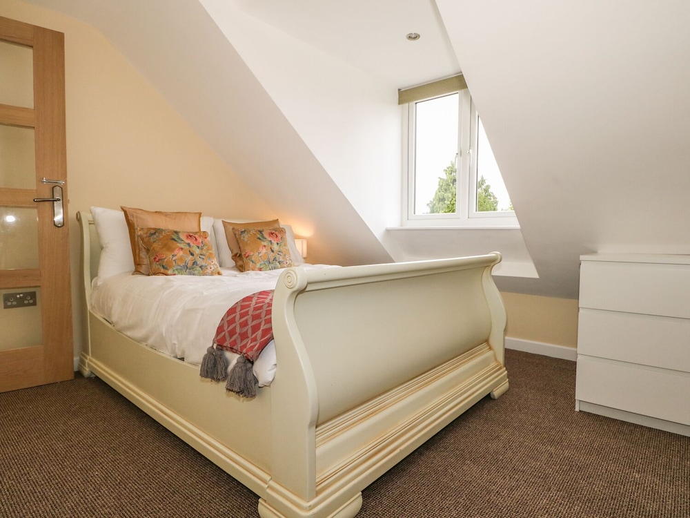 Beau Annexe view 2