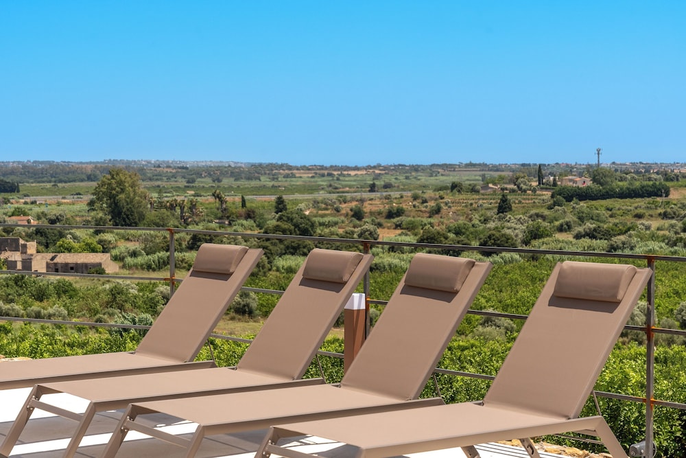 Villa Frescura con Piscina by Wonderful Italy