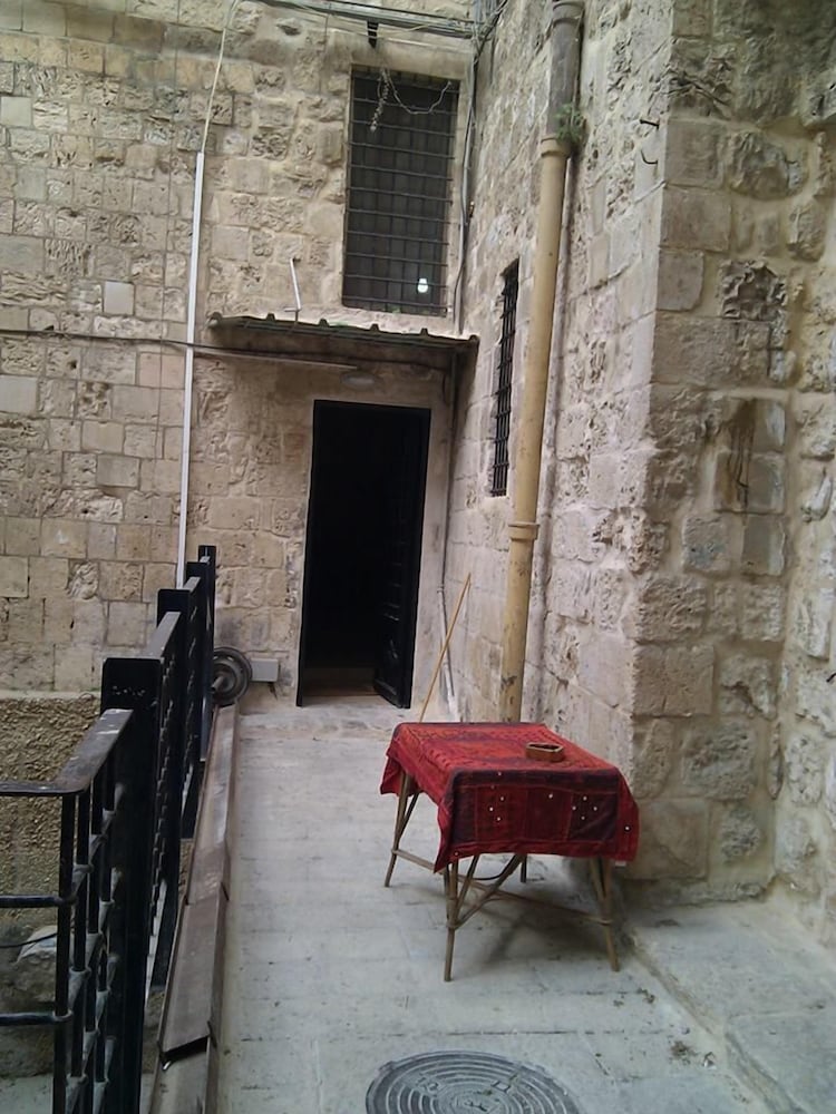 Chain Gate Hostel