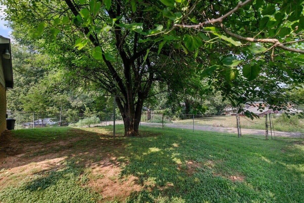32nd Norwood Nest