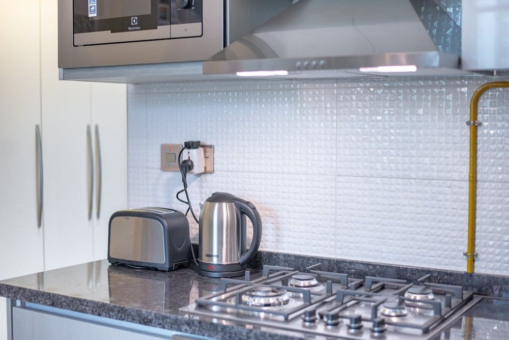 Awesome Studio Apartment With Burj Khalifa View at Business Bay