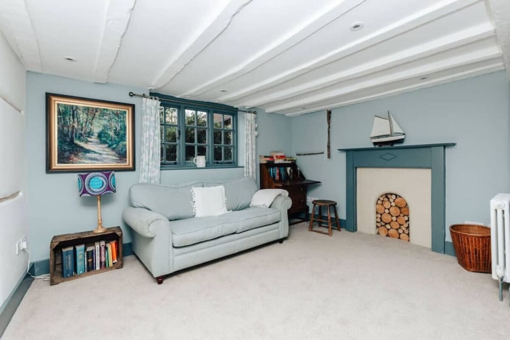 Hunts Cottage - Pet Friendly - From 200 Per Night