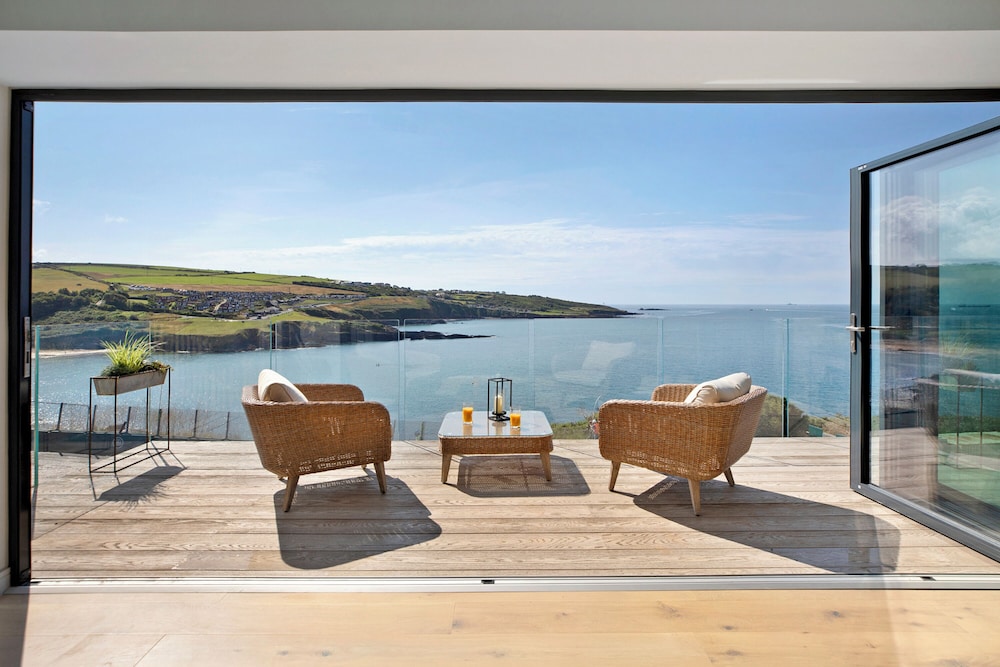 Bovisand Harbour by Smart Welcomes