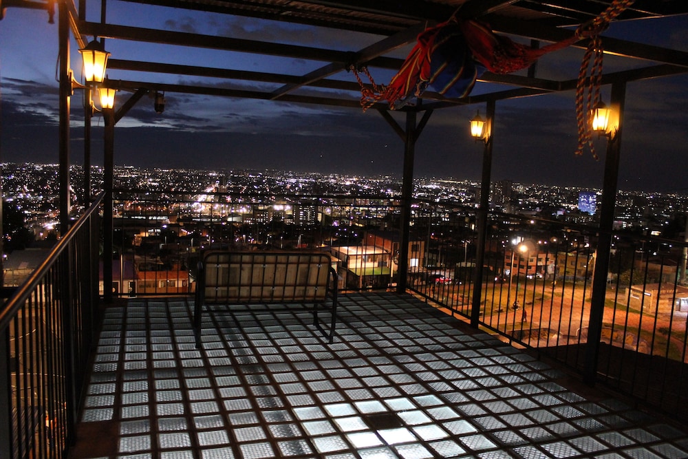 Hostel Mirador Aukan