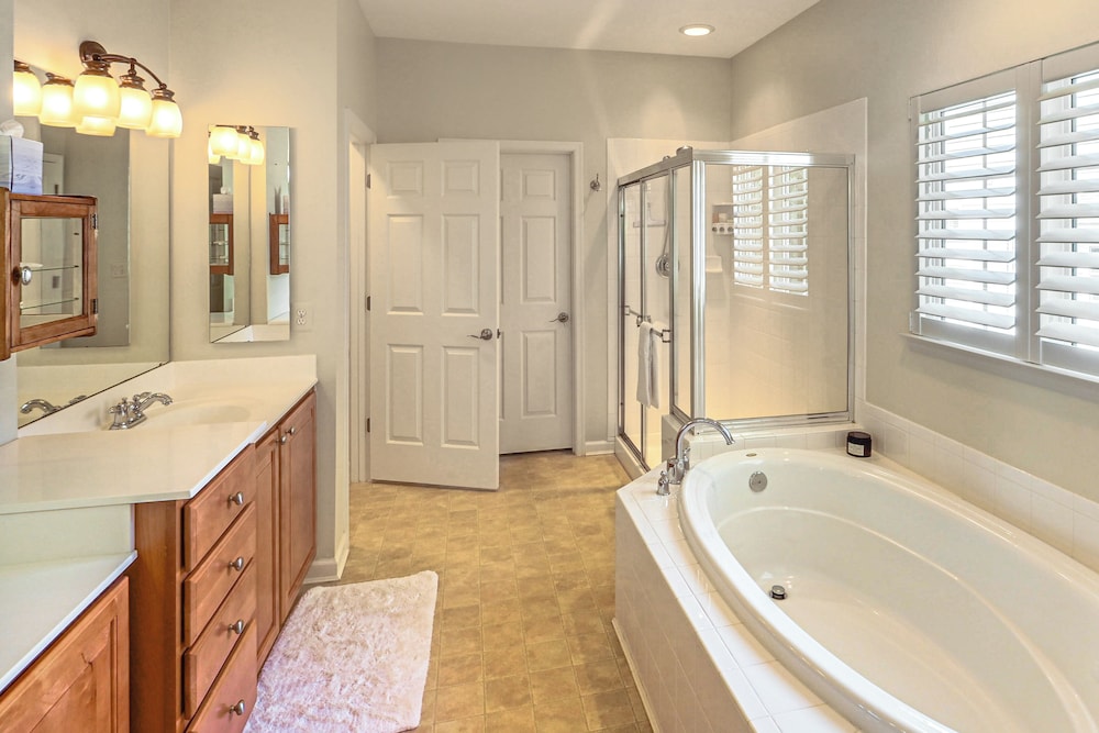 3 Mi to Bethany Beach: Home w/ Pool Access!