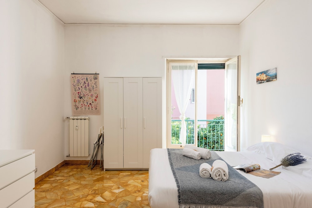House Rondinella Genova City Center