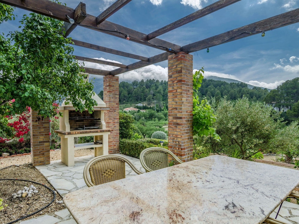 Belvilla by OYO Casa el Paraiso view 2