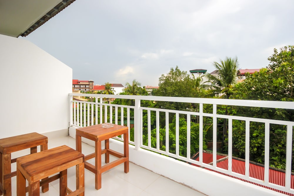 Blossoming Romduol Boutique - Hostel