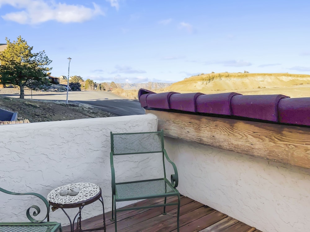 Fairway Desert Vista-valley Views Next To Golf 3 Bedroom Home
