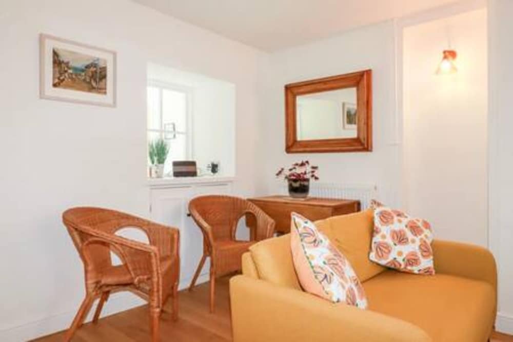 Pandora Lovely Seaside Cottage Sleeps 4 Newlyn