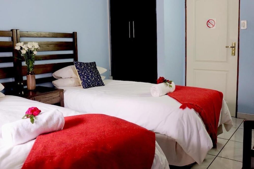Tribute Guest House Matala