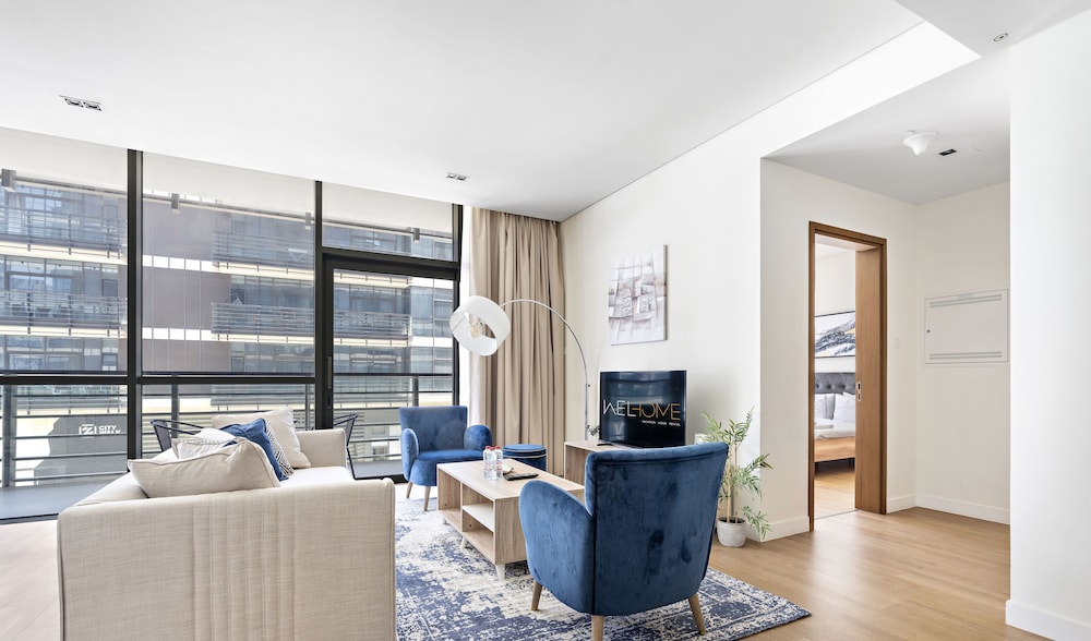 WelHome - Luxury Living in Dubai's City Walk Building 5