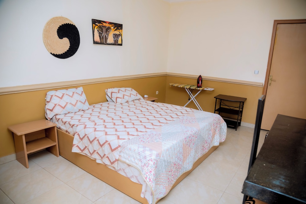 Vista Safaris Apartment