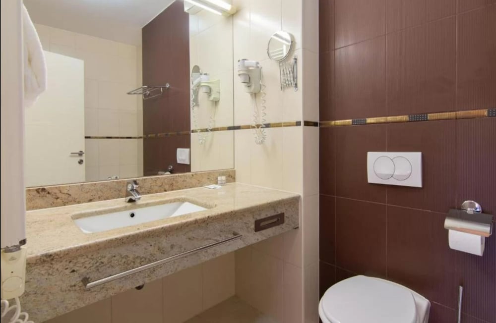 Marina Portorož Family Friendly Apartment 2