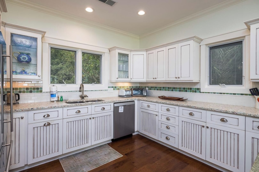 111 Cardinal Crest