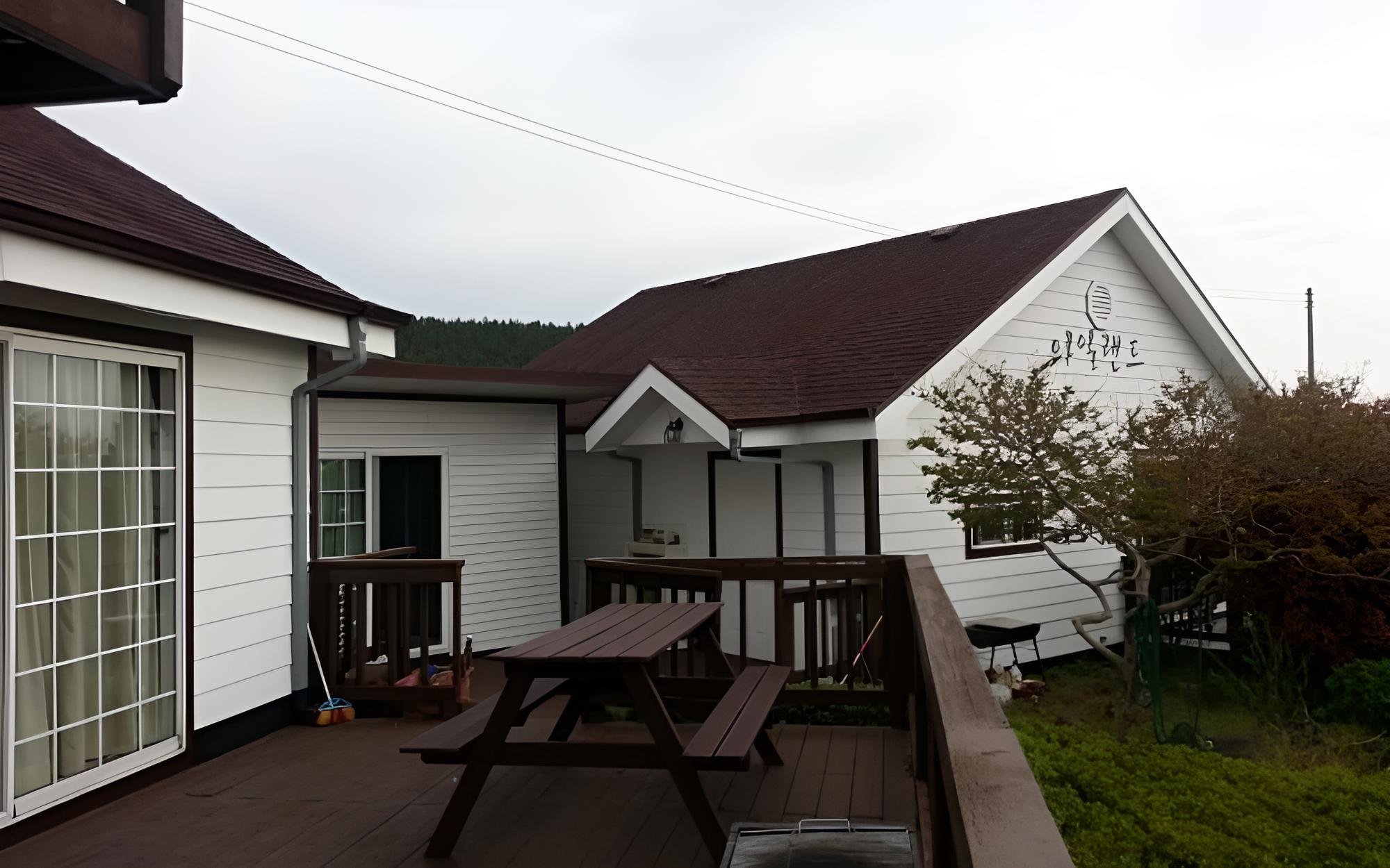 Seoguipo Seongsan Island Pension view 2
