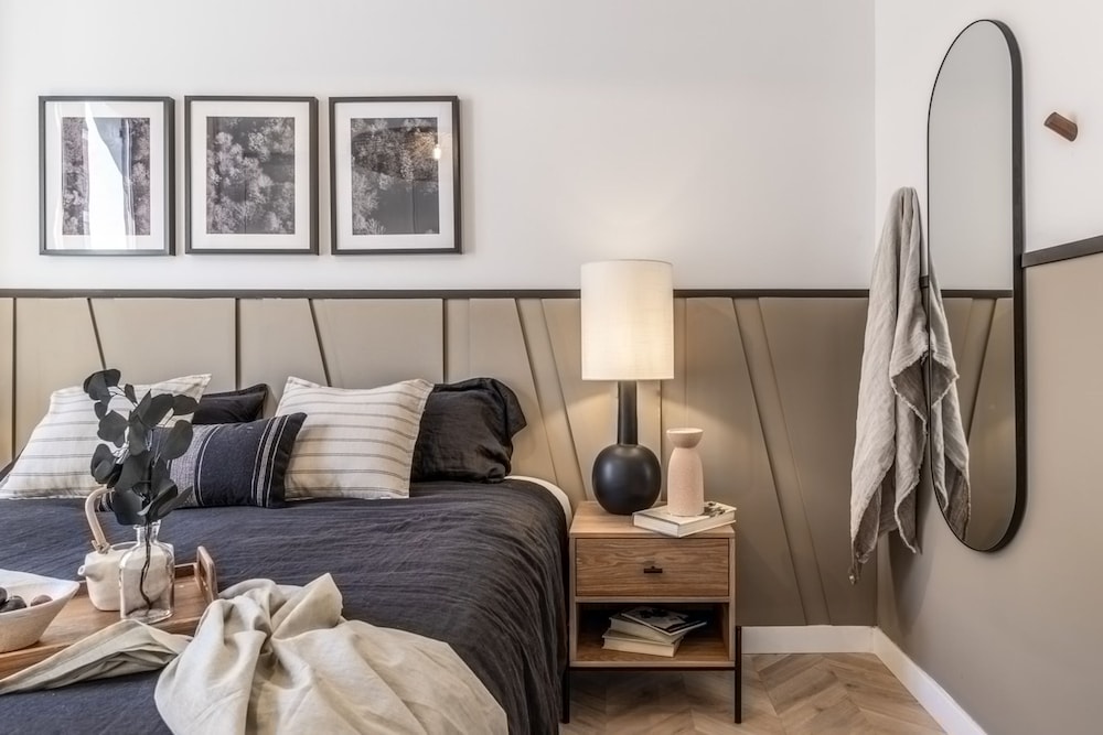 Eriste - 2 Bedrooms in Malasa a
