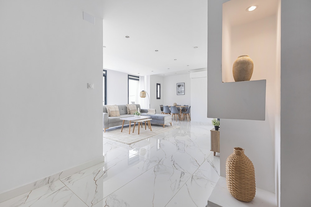 Appartement de 3 pieces a Birkhadem