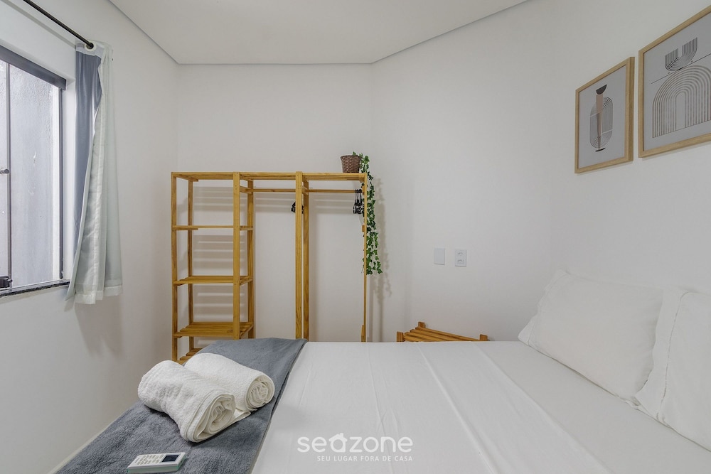 Apartments in Condominium With Pool - Porto Seg. - PTR