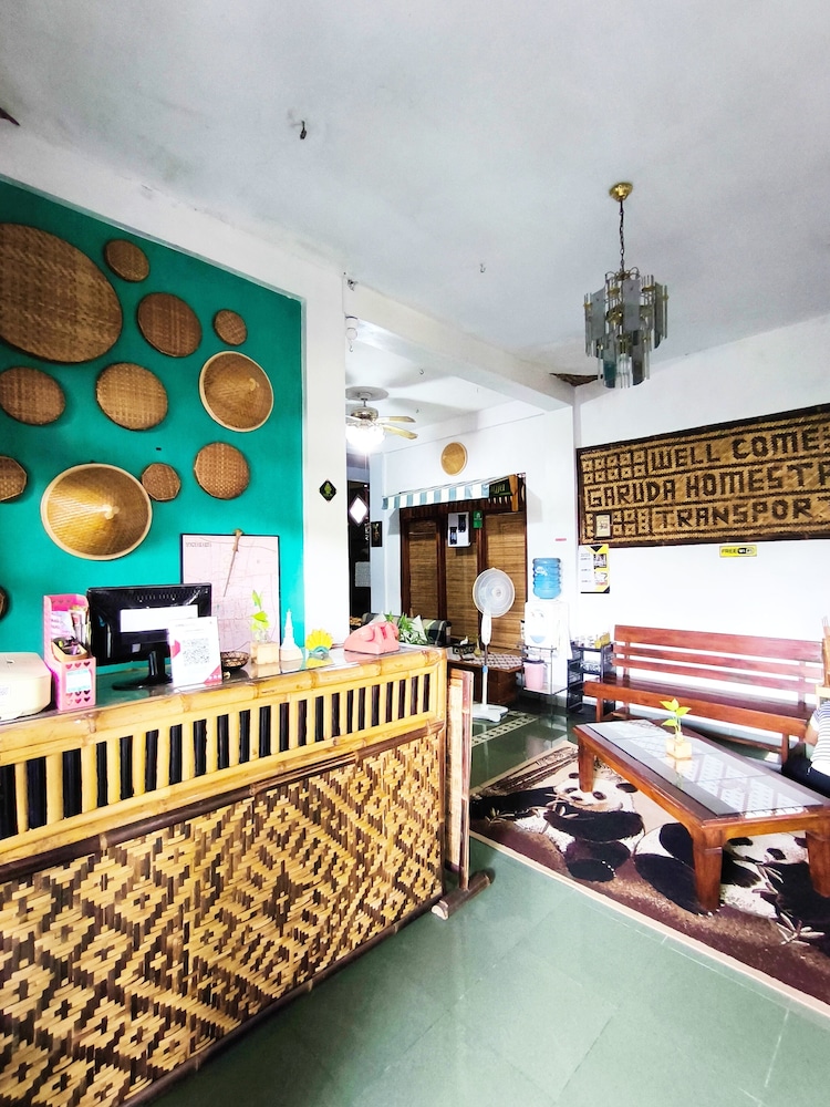 Garuda Syariah Homestay By Reccoma