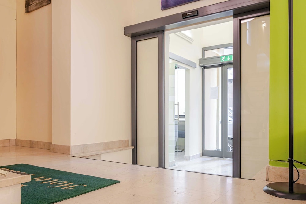 Hotel 3 Comfort and Serenity Heart of Ventimiglia photo 2