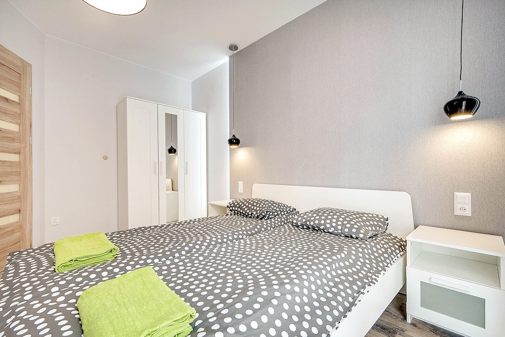 Apartinfo Aura Apartments