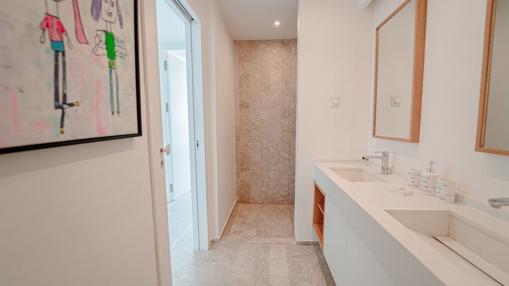 Maison d Architecte Avec Piscine et Rooftop