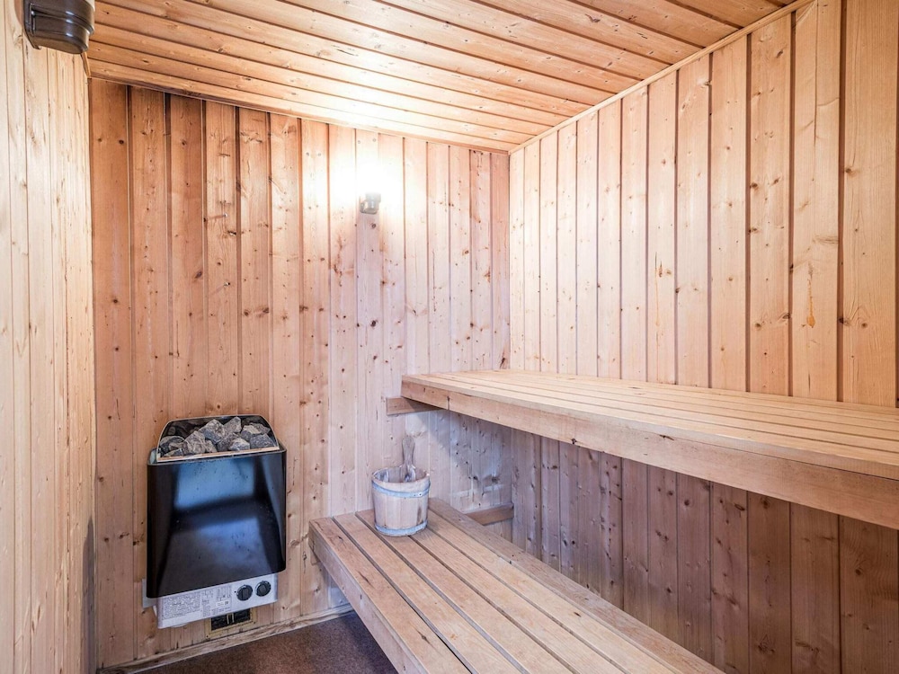 5 Person Holiday Home in Blavand