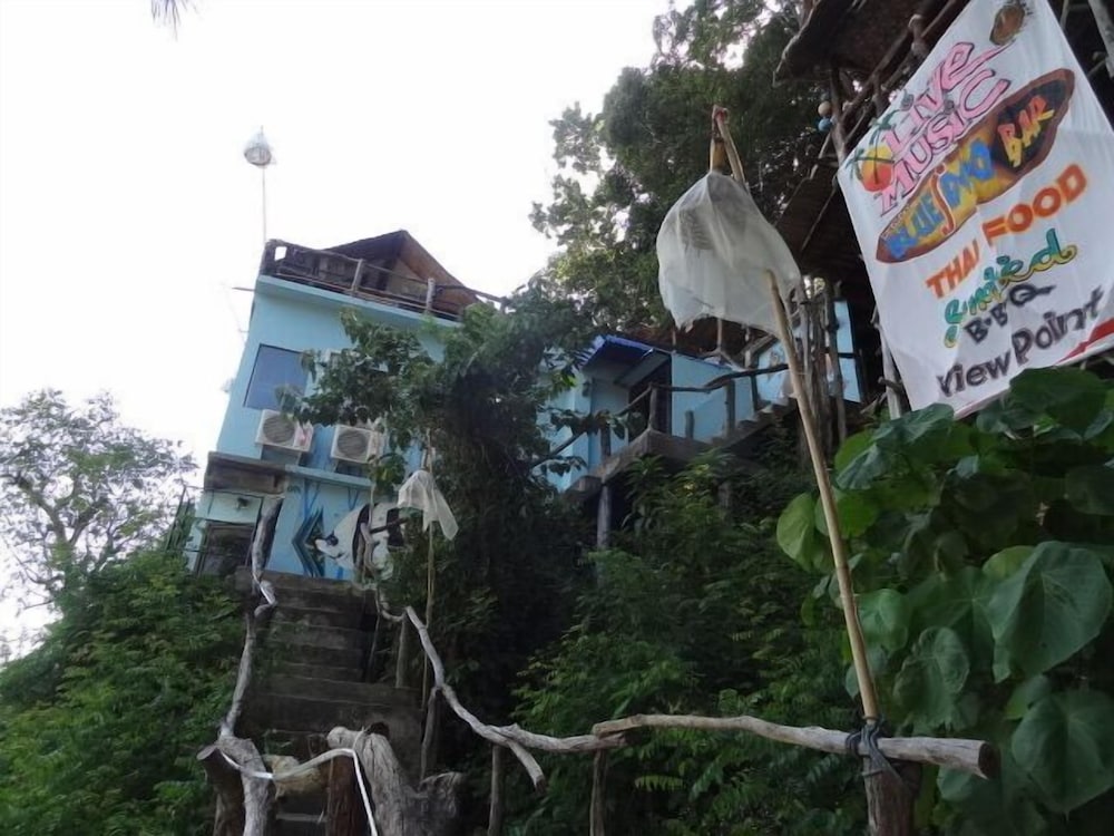 Hidden Cliff Hostel